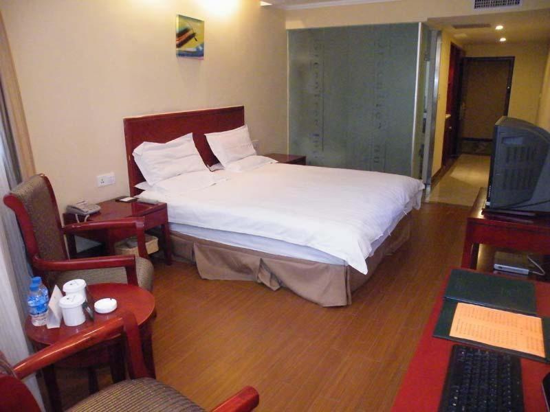 Greentree Inn Guiyang Penshuichi Business Hotel 객실 사진