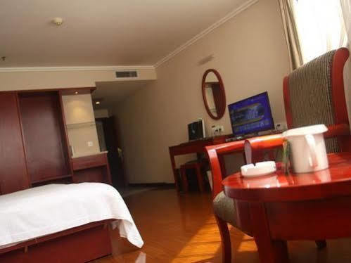 Greentree Inn Guiyang Penshuichi Business Hotel 외부 사진